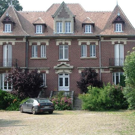 Le Manoir De Crisolles Bed & Breakfast Exterior photo